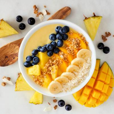 Karibik Kiss Smoothie Bowl mit Erdmandel