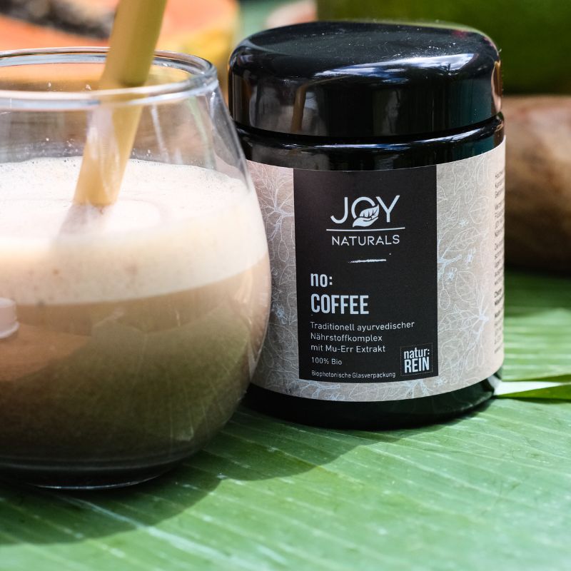Köstliches Heißgetränk mit dem ayurvedischen Nährstoffkomplex no:COFFEE.