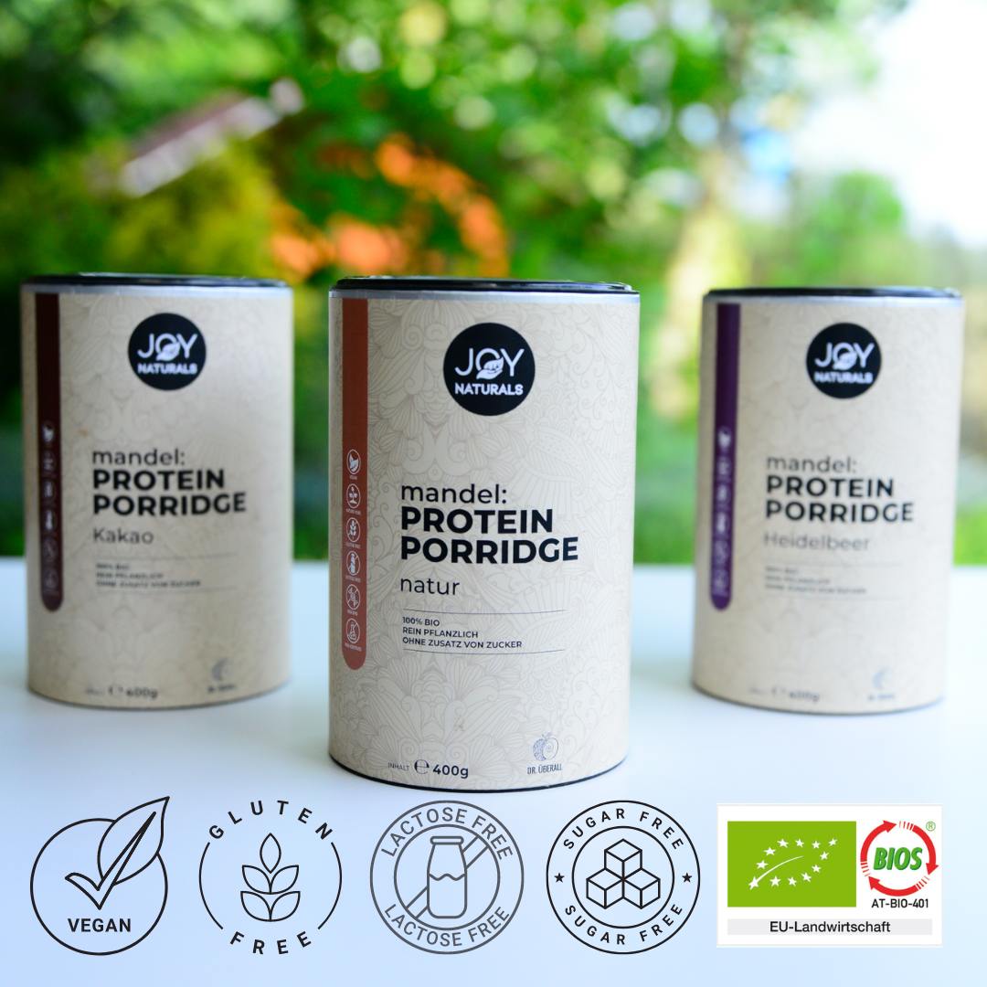 Glutenfreies Mandel Protein Porridge in drei Varianten
